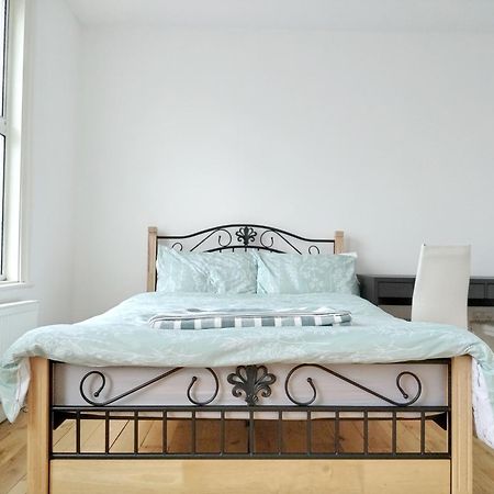 Cosy Rooms Near Canary Wharf & The O2 Londres Exterior foto